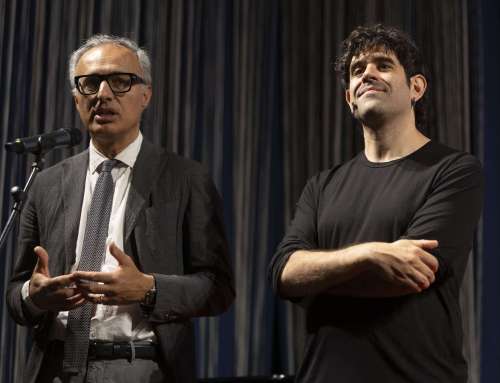 Matthias Martelli in tournée mondiale con Lu Santo Jullàre Françesco e Mistero Buffo